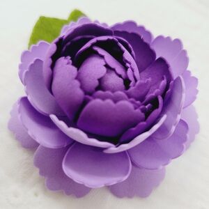 Purple Ombre Floral Hair Clip – Handmade Flower Hair Accessory for Women & Girls